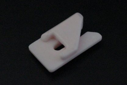 L20-B Simple Hook Ceramic Yarn Guide