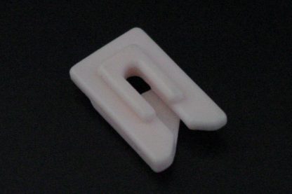 L20-C Simple Hook Ceramic Yarn Guide