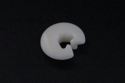L52-C Simple Hook / Open Ceramic Yarn Guide