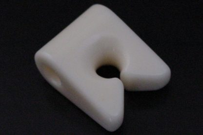 N10x4-A Simple Hook Ceramic Yarn Guide